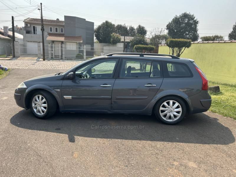 RENAULT - MÉGANE - 2012/2012 - Cinza - R$ 32.900,00