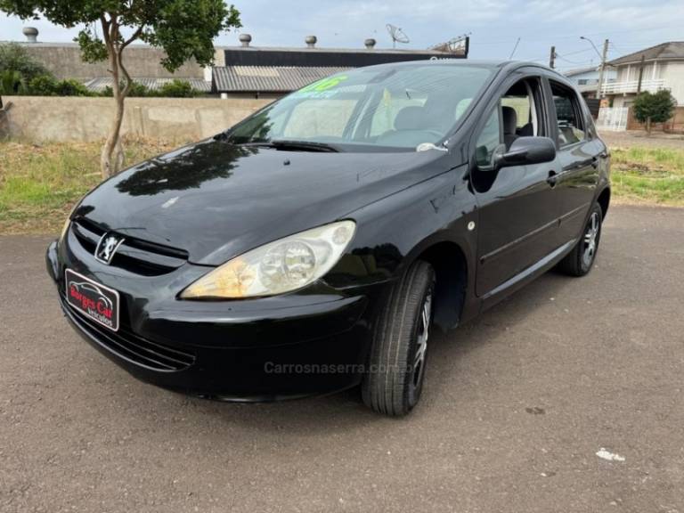 PEUGEOT - 307 - 2006/2006 - Preta - R$ 16.900,00