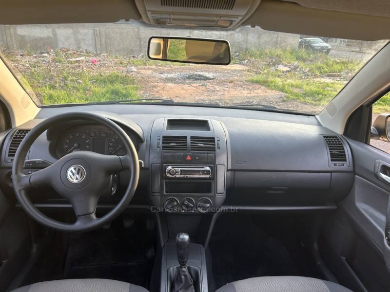 VOLKSWAGEN - POLO - 2007/2007 - Prata - R$ 29.900,00