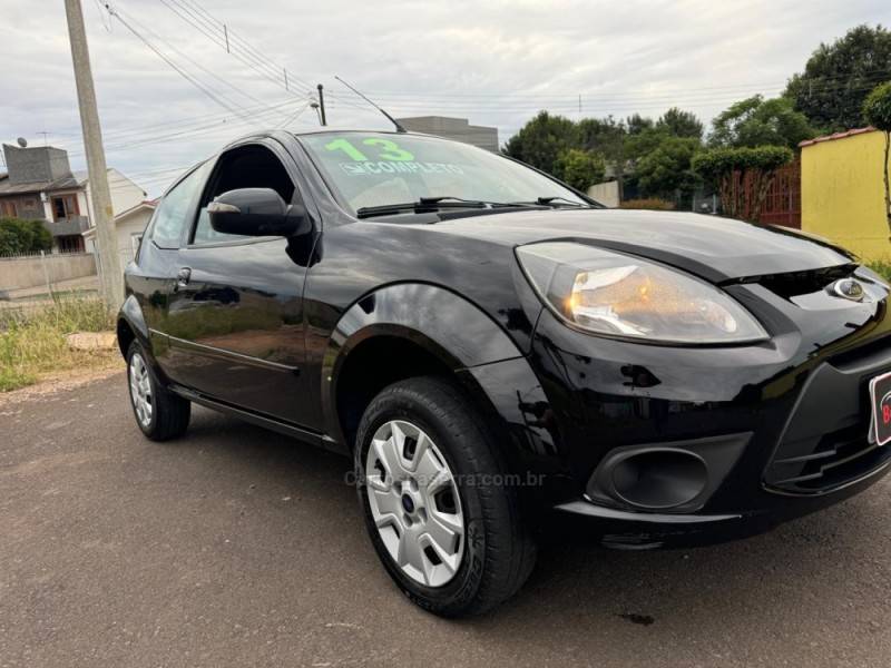 FORD - KA - 2013/2013 - Preta - R$ 29.900,00