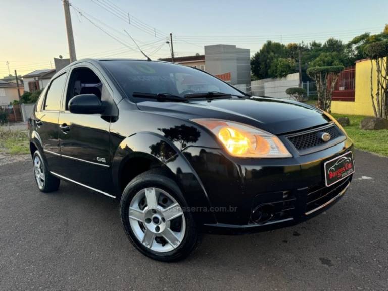 FORD - FIESTA - 2010/2010 - Preta - R$ 25.900,00