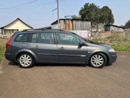 RENAULT - MÉGANE - 2012/2012 - Cinza - R$ 32.900,00